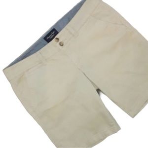 American eagle khaki shorts- women’s
